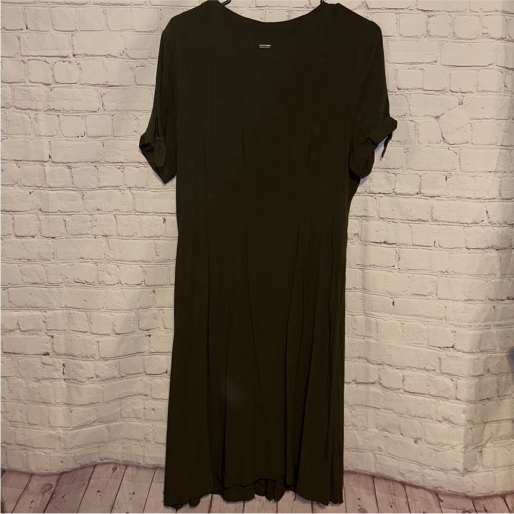 The Normal Brand Deep V Button Thru Dress Size Large